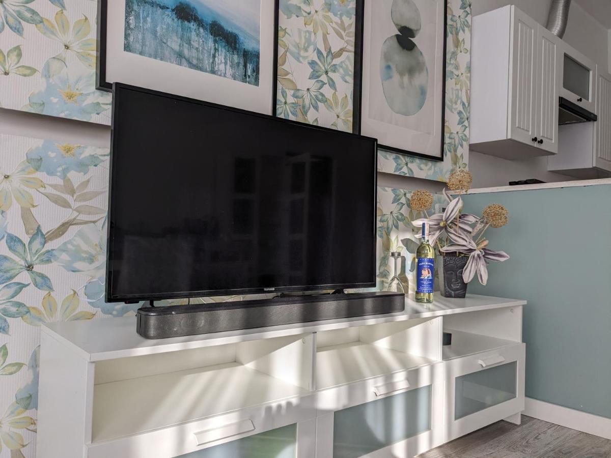 Blue Apartament Lubon Luaran gambar